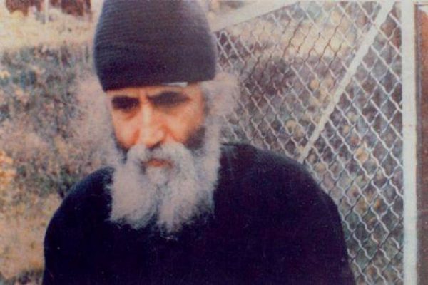 Άγιος Παΐσιος: Μην αχρηστέψεις τα δώρα που σου έχει δώσει ο Θεός